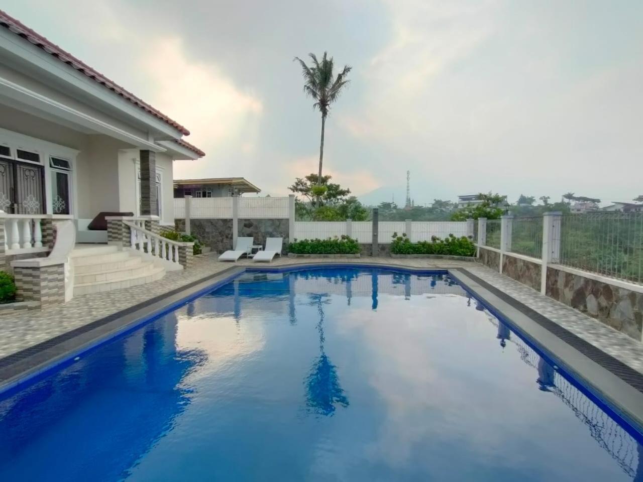 Villa Kandara Hanjawar Puncak Sindanglaya Exterior photo
